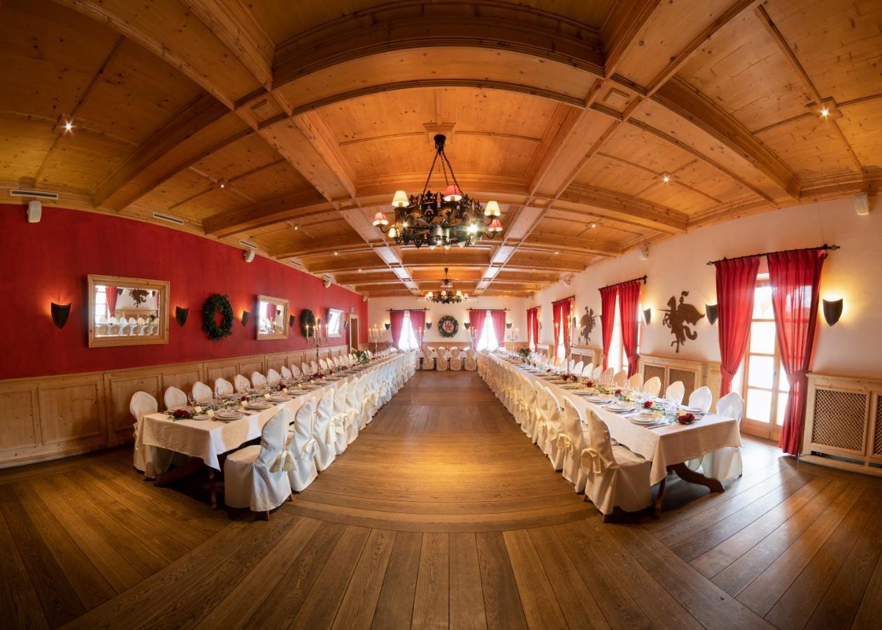 Hotel Zamek Bobolice Niegowa Экстерьер фото